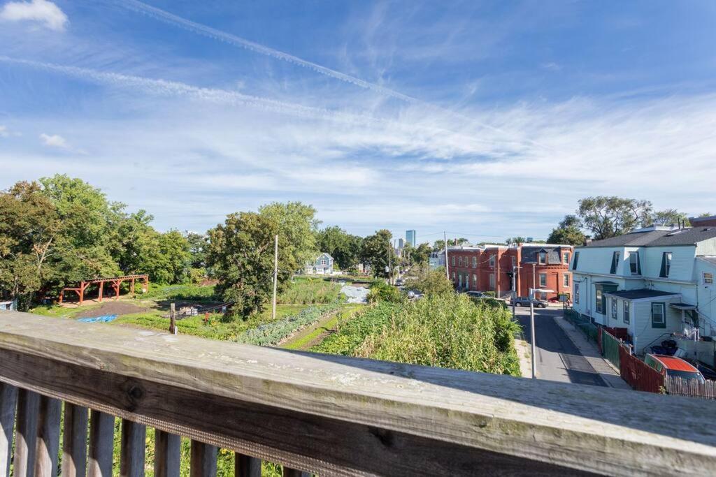 New! Boston Condo Near Mbta, 3Mi To Fenway ! Eksteriør billede